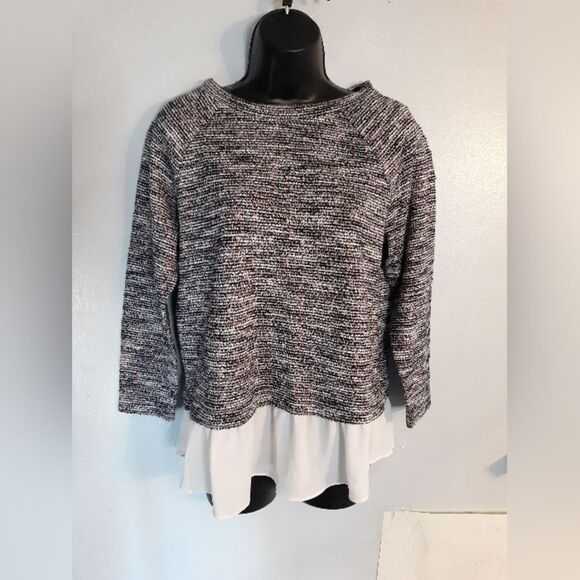 Loft sweater attached under shirt - Picture 1 of 5